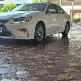 Lexus ES 350 2018