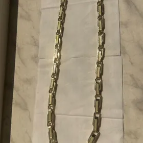 gyzyl täze gyssagly