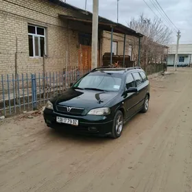 Opel Astra 2000