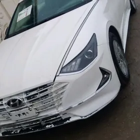Hyundai Sonata Hybrid 2020