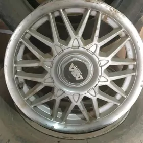 Tayota unwersal dysga