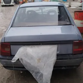 Opel Vectra 1990