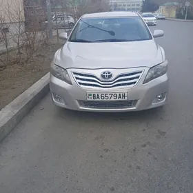 Toyota Camry 2011