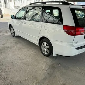 Toyota Sienna 2004