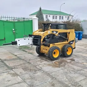 Caterpillar Forklift 2008