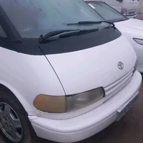 Toyota Previa 1992