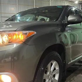 Toyota Highlander 2012