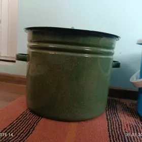 Эмалированная Кастрюля