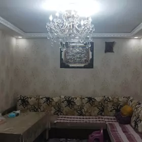 6mkr. 3 komnaty 1 etaj