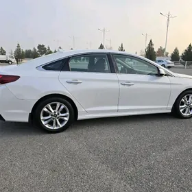 Hyundai Sonata Hybrid 2018