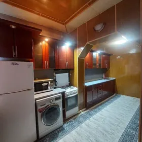 eýesinden arenada jay