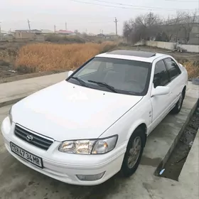 Toyota Camry 1998