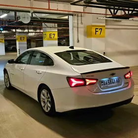 Chevrolet Malibu 2020