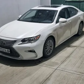 Lexus ES 350 2016