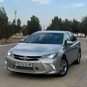 Toyota Camry 2016