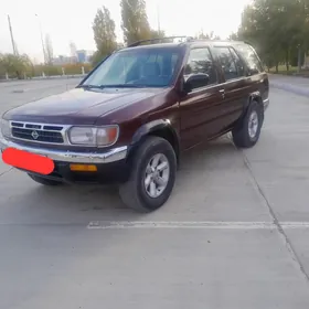 Nissan Pathfinder 1998