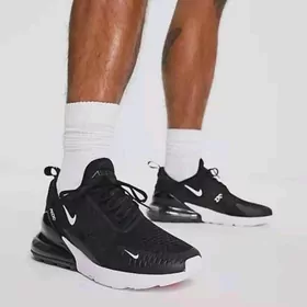 NIKE AIR MAX 270