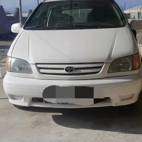 Toyota Sienna 2002