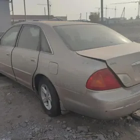 Toyota Avalon 2000
