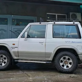 Mitsubishi Pajero 1996