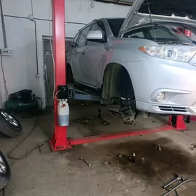 Toyota Highlander 2012