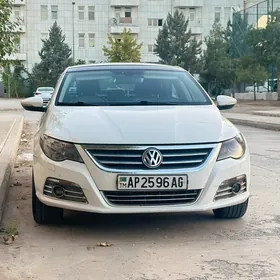 Volkswagen Passat 2011