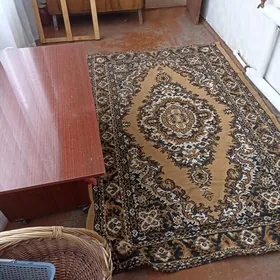 ПРОДАЕМ СРОЧНО МЕБЕЛЬ