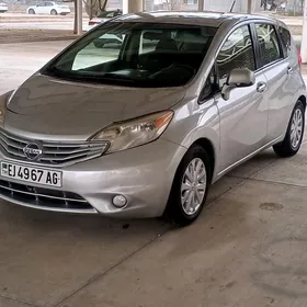Nissan Versa 2013