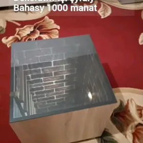 Žurnal stol Dekoratiw