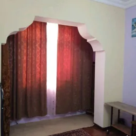 8мкр 2эт 1ком 36м2 Срочно