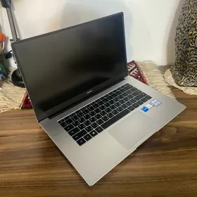 Huawei Matebook D16 ноутбук