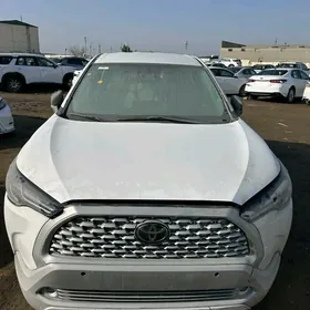 Toyota Corolla Cross 2025