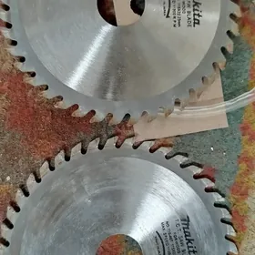 Диски пильные 5 шт в б\у