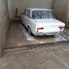 Lada 2104 1980