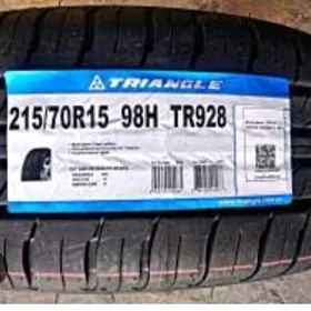Triangle 215 70R15