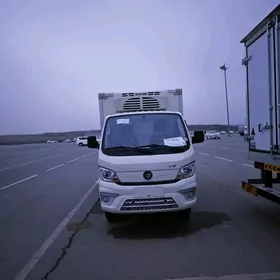 Mitsubishi Canter 2024