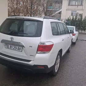 Toyota Highlander 2010