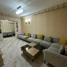 Kimraýon. 4/2/3 kom.