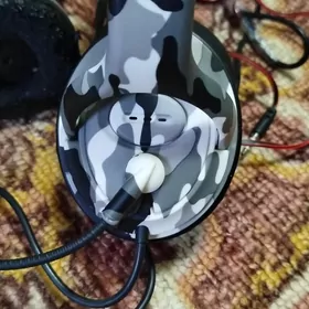 Наушники игровые в б\у