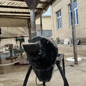 mekge uwelyan aparat