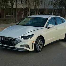 Hyundai Sonata 2020