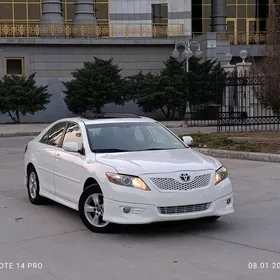 Toyota Camry 2011