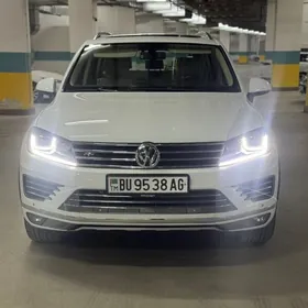 Volkswagen Touareg 2013