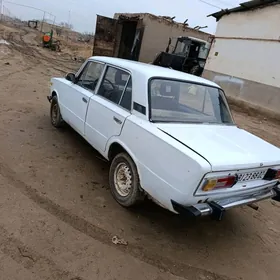 Lada 2106 1982