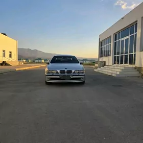 BMW 528 2000
