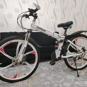 Велосипед BMW