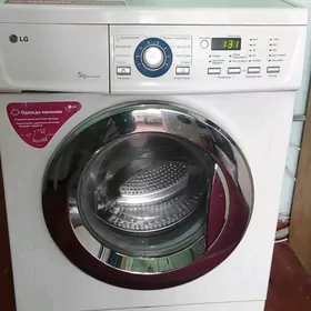 стир.машинка LG 5 кг