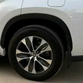 2022 highlander xle diska