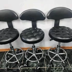 Kresla kreslo taburetka stul