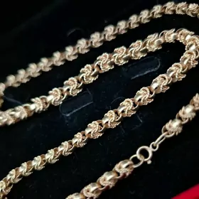 yerewan gyzyl gadymy